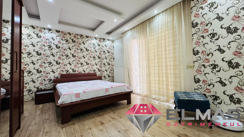 Elmas’tan Akdeniz Mh.'de Geniş  Metraj Ara Kat 4+1