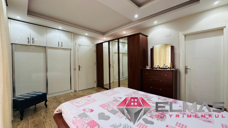 Elmas’tan Akdeniz Mh.'de Geniş  Metraj Ara Kat 4+1