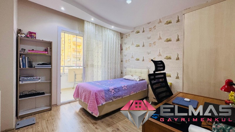 Elmas’tan Akdeniz Mh.'de Geniş  Metraj Ara Kat 4+1