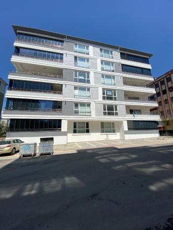 GÜVENAY - ÇORUM ÜÇTUTLR MAH. CARREFOUR CİVARI SATILIK 3+1 DAİRE