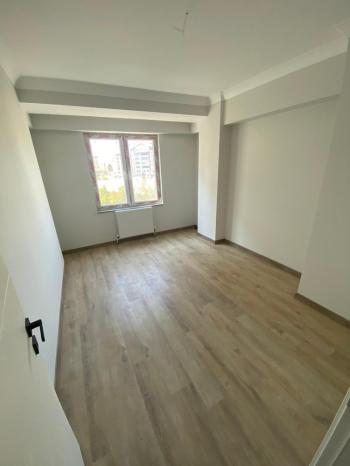 GÜVENAY - ÇORUM ÜÇTUTLR MAH. CARREFOUR CİVARI SATILIK 3+1 DAİRE