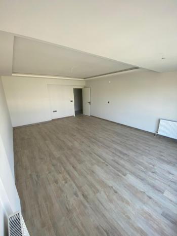 GÜVENAY - ÇORUM ÜÇTUTLR MAH. CARREFOUR CİVARI SATILIK 3+1 DAİRE