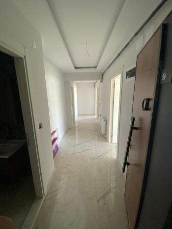 GÜVENAY - ÇORUM ÜÇTUTLR MAH. CARREFOUR CİVARI SATILIK 3+1 DAİRE