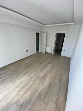 GÜVENAY - ÇORUM ÜÇTUTLR MAH. CARREFOUR CİVARI SATILIK 3+1 DAİRE