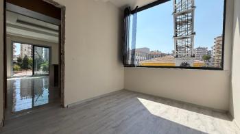 Elmas’tan Hürriyet’te Lüks Projede Cepheleri Açık Sıfır 2+1