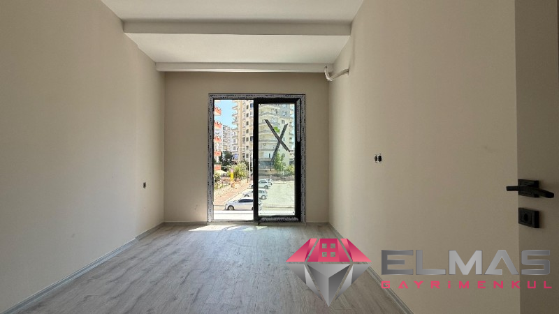 Elmas’tan Hürriyet’te Lüks Projede Cepheleri Açık Sıfır 2+1