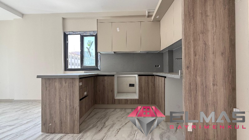 Elmas’tan Hürriyet’te Lüks Projede Cepheleri Açık Sıfır 2+1