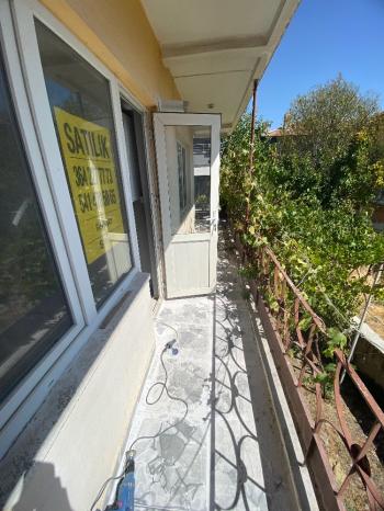 GÜVENAY - ÇORUM KALE MAH.AŞIKLAR TEPESİ CİVARI SATILIK 2+1 DAİRE