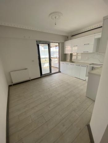 Güvenay - Çorum Bahçelievler Mah. Yunus Emre Okulu Civarı Satılık Daire