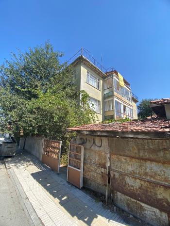 GÜVENAY -  ÇORUM KALE MAHALLESİ KOMPLE SATILIK BİNA