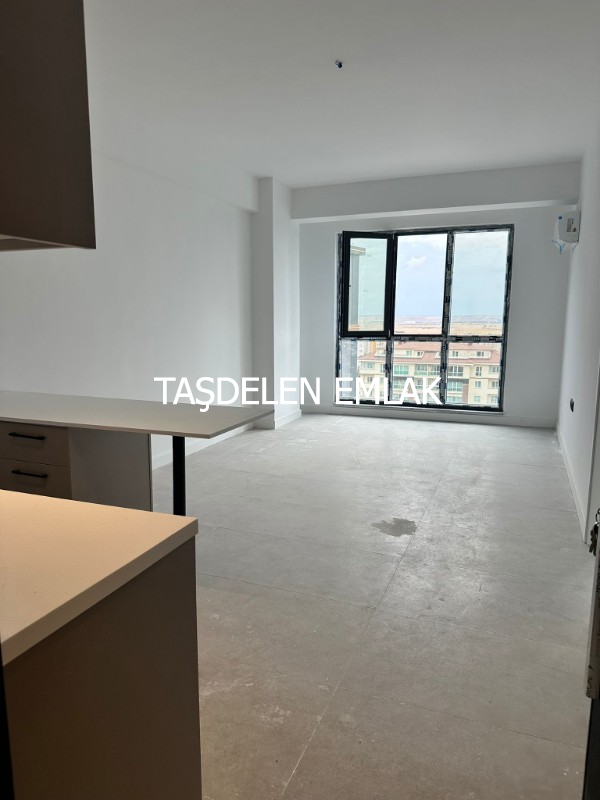 ÇORLUNUN KALBİNDE SATILIK DAİRELER