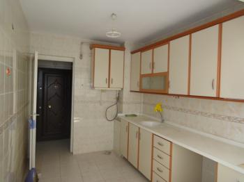 Antre Emlak'tan Satılık Bahçelievler'de 370 Sokakta  3+1 Doğalgazlı Bakımlı Daire