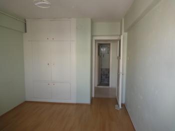 Antre Emlak'tan Satılık Bahçelievler'de 370 Sokakta  3+1 Doğalgazlı Bakımlı Daire