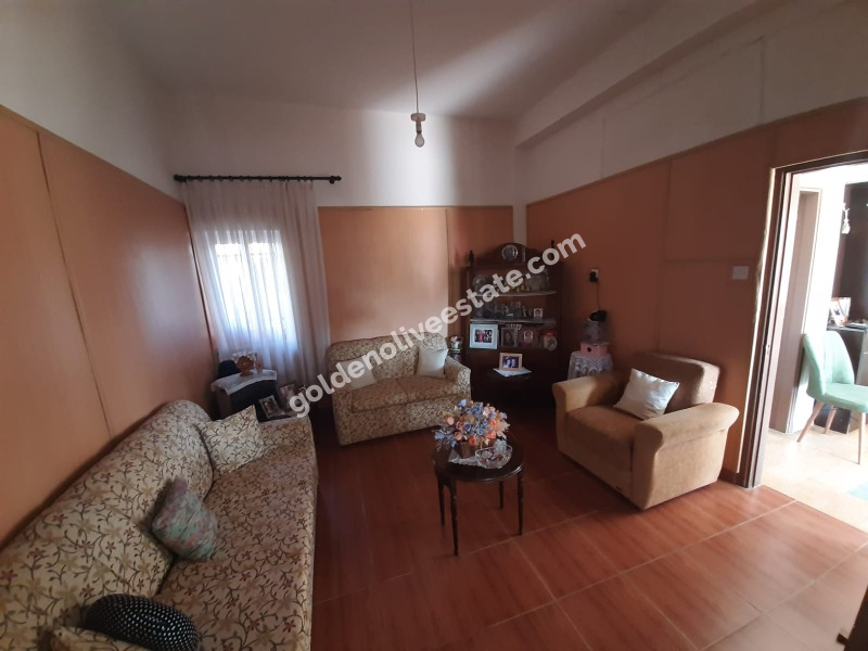  Mağusa Maraş – 2+1 Yarı Müstakil Alt Kat Daire Satılık
