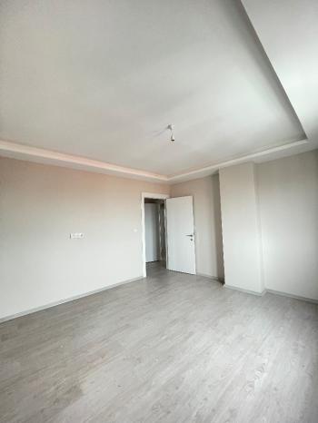 GÜVENAY – ÇORUM ÇEPNİ MAHALLESİ'NDE – AMERİKAN MUTFAKLI 4+1 SATILIK DAİRE
