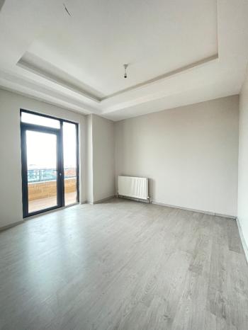 GÜVENAY – ÇORUM ÇEPNİ MAHALLESİ'NDE – AMERİKAN MUTFAKLI 4+1 SATILIK DAİRE