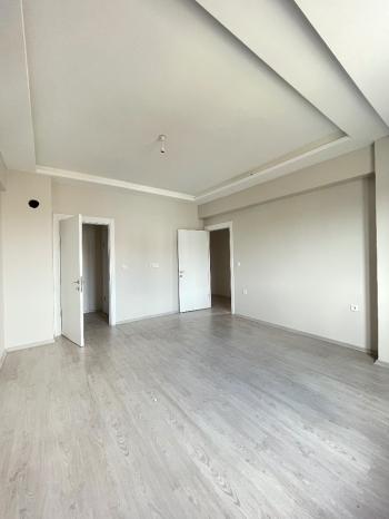 GÜVENAY – ÇORUM ÇEPNİ MAHALLESİ'NDE – AMERİKAN MUTFAKLI 4+1 SATILIK DAİRE