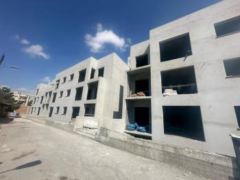 GÖNYELİDE YENİ LÜKS 2+1 DAİRE