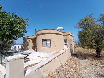 Karşıyaka / Girne – 2+1 Müstakil Ev Satılık