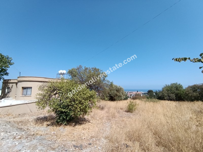 Karşıyaka / Girne – 2+1 Müstakil Ev Satılık