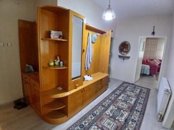 GÜVENAY - ÇORUM BAHÇELİEVLER MAH. MELİK GAZİ CAMİİ KARŞISI 3+1 BAKIMLI SATILIK DAİRE 