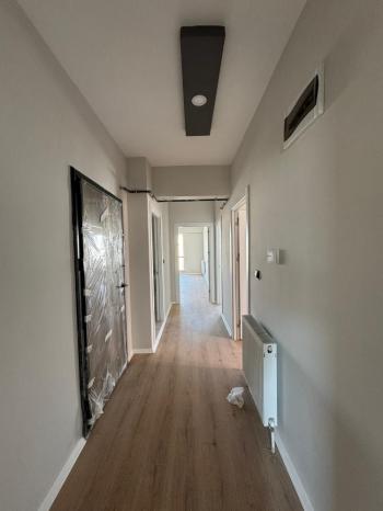 GÜVENAY - ÇORUM BAHÇELİEVLER MAH.YAVRUTURNA OKULU  CİVARI 3+1 SATILIK DAİRE