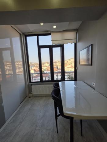 GÜVENAY - ÇORUM BAHABEY CADDESİNDE SATILIK 3+1LÜKS DAİRE