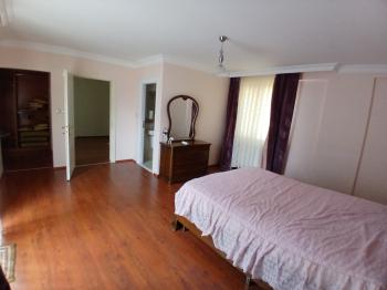 GÜVENAY - ÇORUM BİNEVLER ÇAVDAR SİTESİNDE SATILIK 5+1LÜKS VİLLA