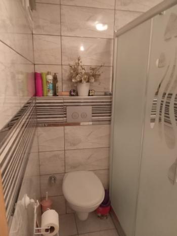 GÜVENAY - ÇORUM ULUKAVAK MAH. ÇİFTLİK CADDESİ CİVARI 3+1 SATILIK DAİRE