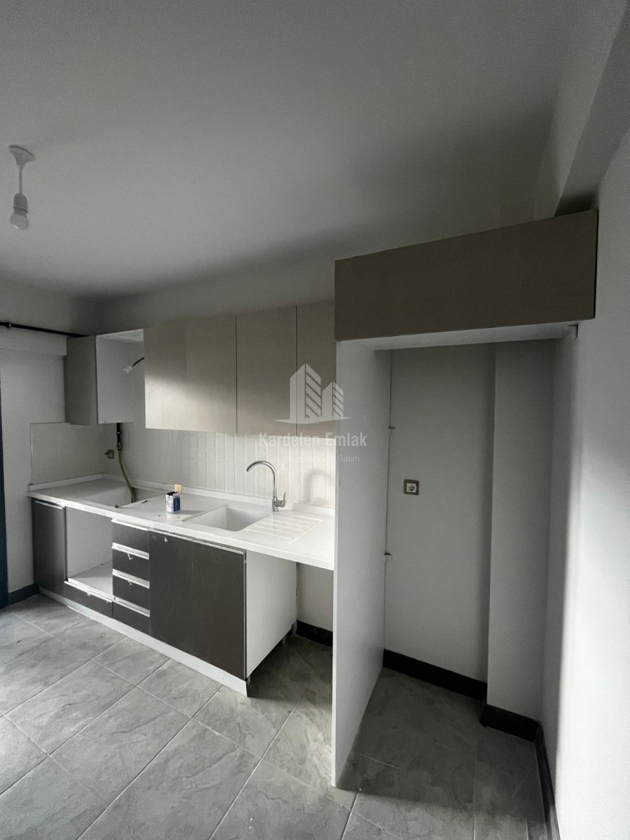 DEMİRCİLER MAH. YENİ TOKİLERDE SATILIK SIFIR 3+1 DAİRE