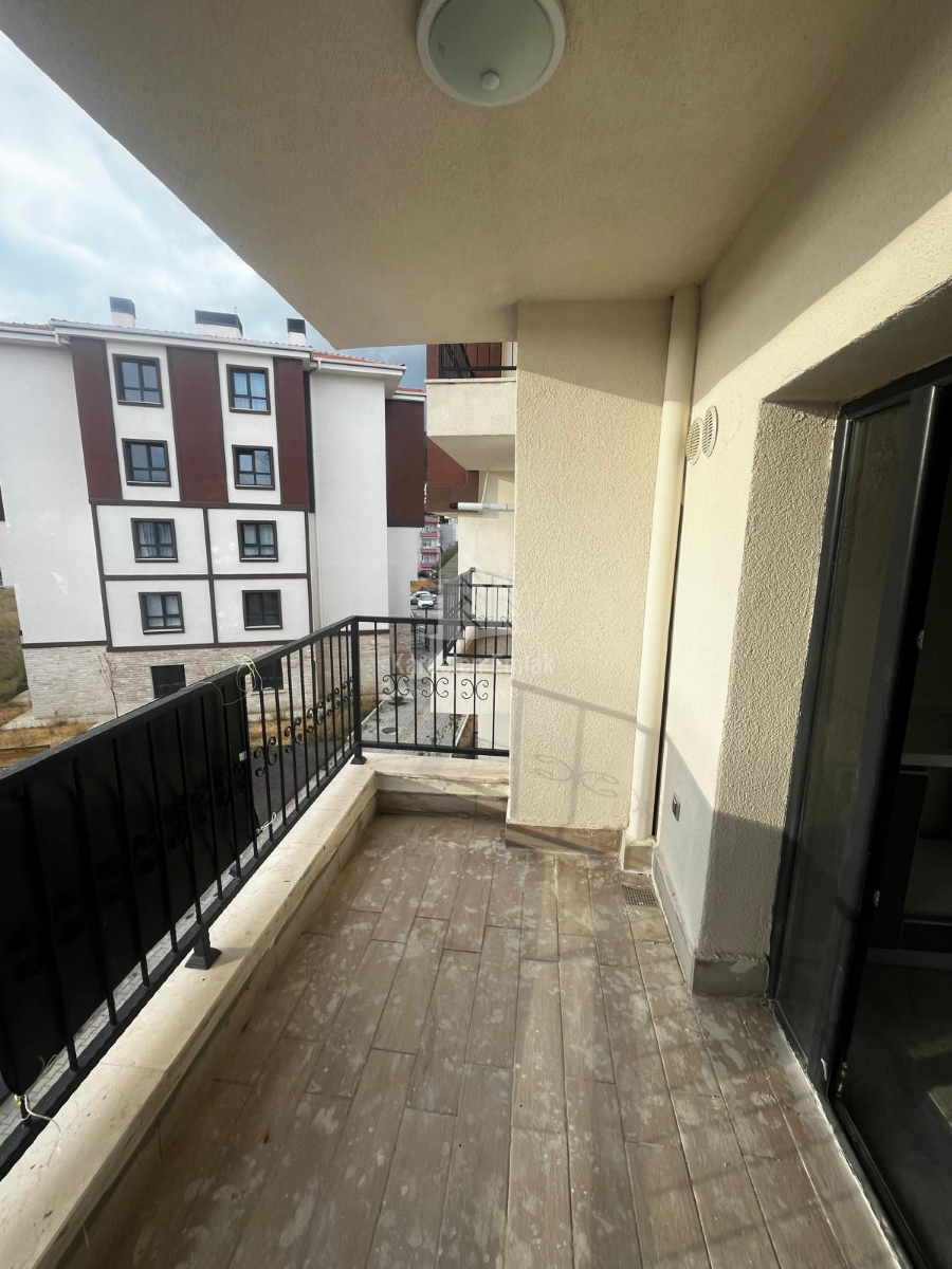 DEMİRCİLER MAH. YENİ TOKİLERDE SATILIK SIFIR 3+1 DAİRE