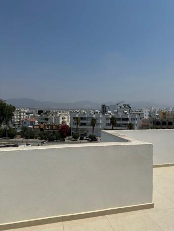 ORTAKÖY'DE 2+1 PENTHOUSE ( EŞYALI )