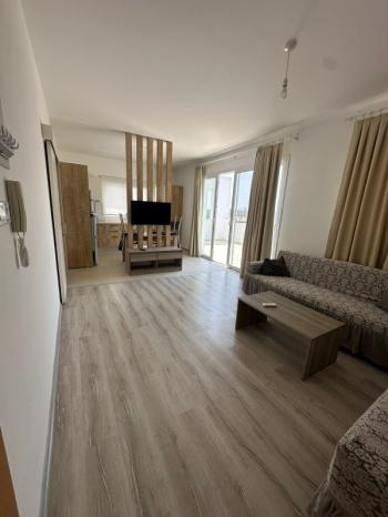 ORTAKÖY'DE 2+1 PENTHOUSE ( EŞYALI )