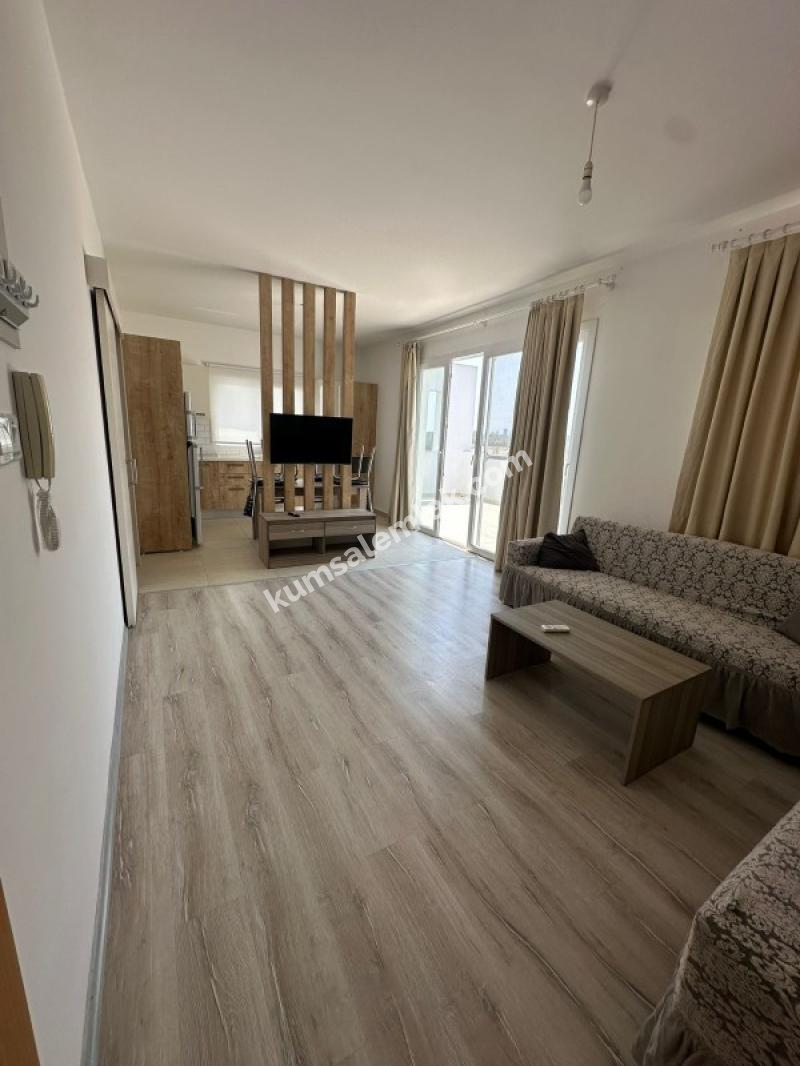 ORTAKÖY'DE 2+1 PENTHOUSE ( EŞYALI )