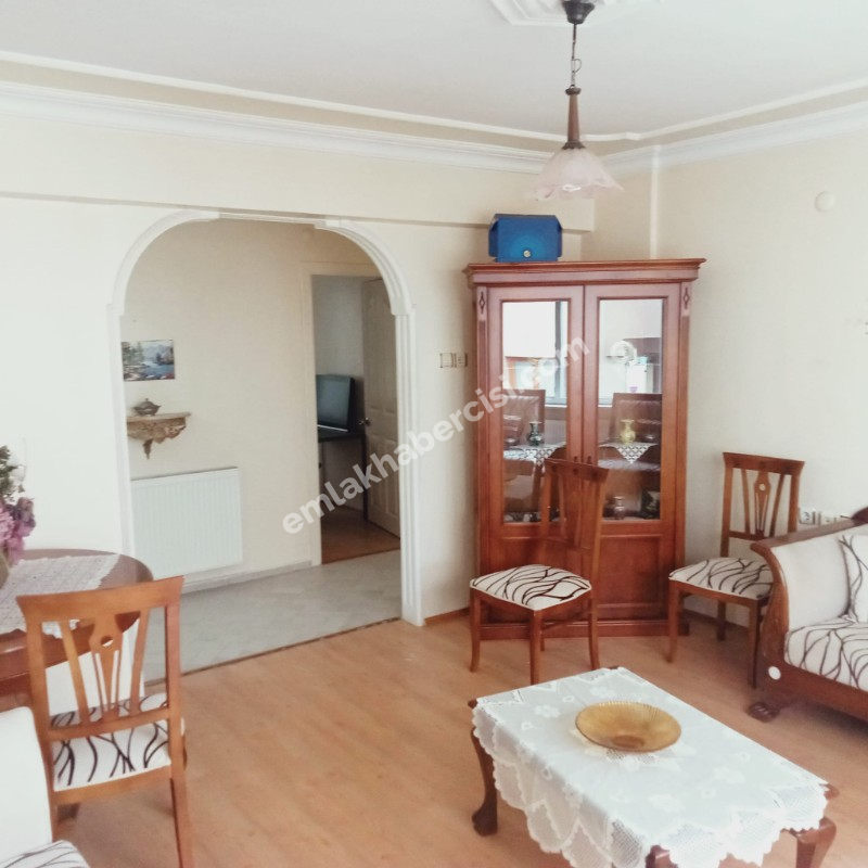 EMLAK HABERCİSİ 'NDEN MUDANYA HALİTPAŞA MERKEZİ NOKTADA ASANSÖRLÜ BİNADA SATILIK ARA KAT 3+1 DAİRE