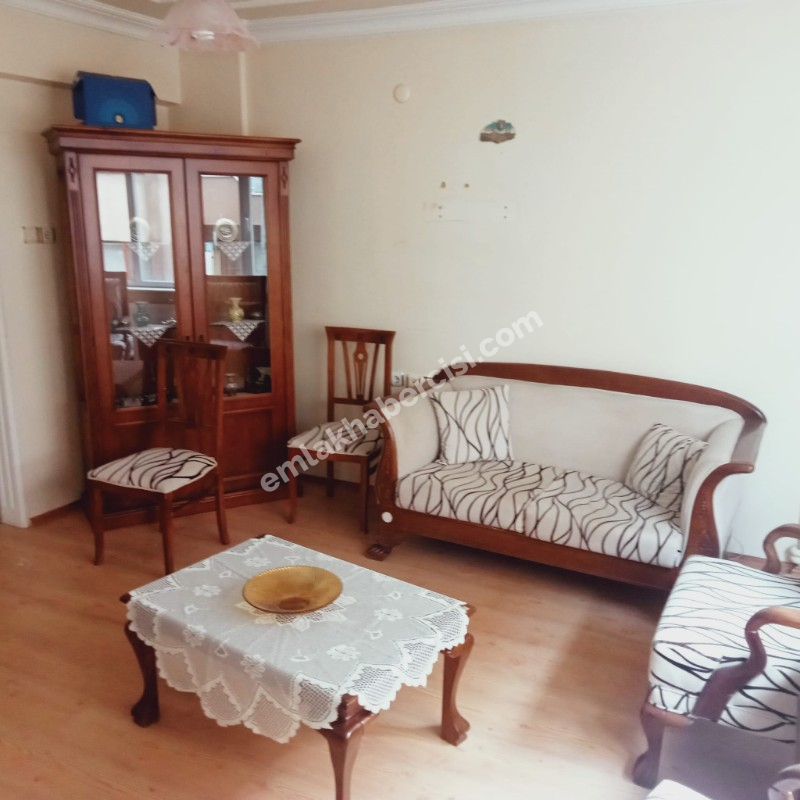 EMLAK HABERCİSİ 'NDEN MUDANYA HALİTPAŞA MERKEZİ NOKTADA ASANSÖRLÜ BİNADA SATILIK ARA KAT 3+1 DAİRE