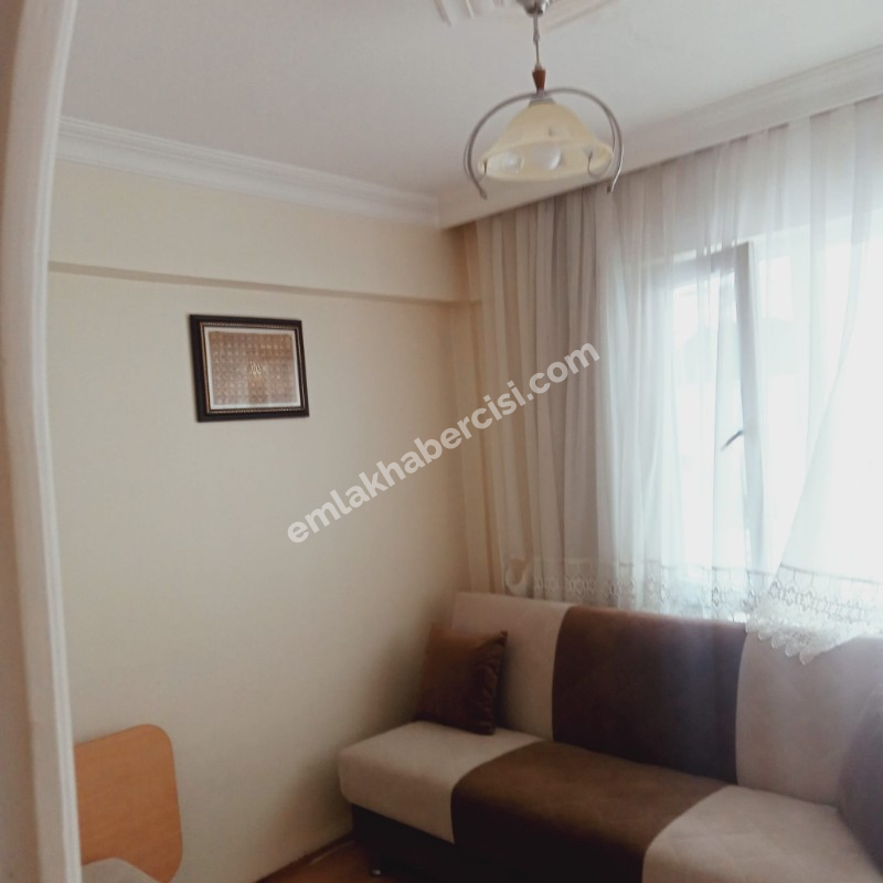 EMLAK HABERCİSİ 'NDEN MUDANYA HALİTPAŞA MERKEZİ NOKTADA ASANSÖRLÜ BİNADA SATILIK ARA KAT 3+1 DAİRE