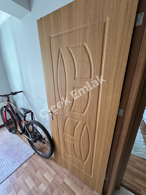 Çırçır Metro'ya 5 Dk 2+1 Arakat Yeni Satılık Daire