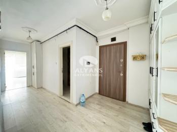 ALYANS'TAN MERKEZİ KONUMDA GMK'YA YAKIN MASRAFSIZ SİTE İÇİ 2+1