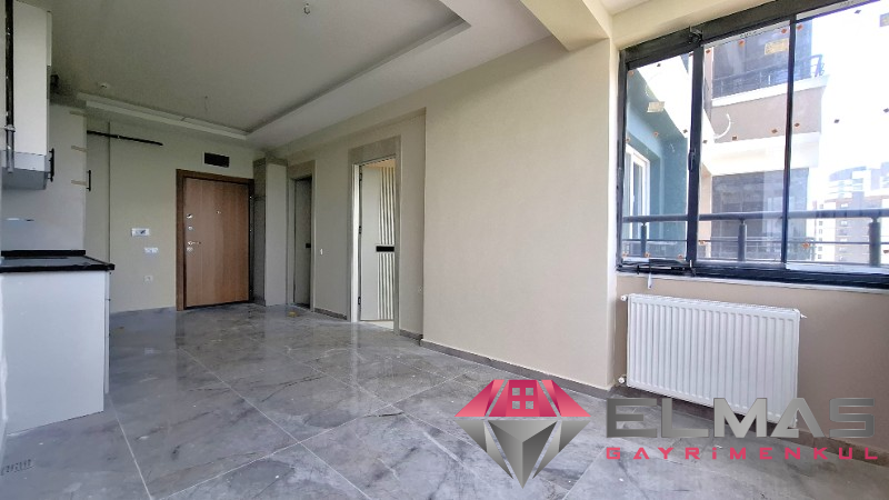 Elmas’tan Akdeniz Mah. Tek Blok Havuzlu Ara Kat 1+1