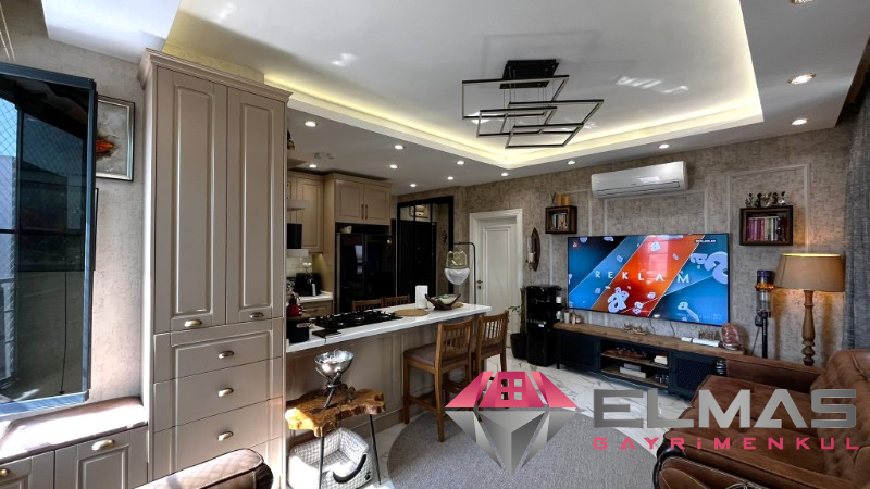 Elmas’tan Akdeniz Mah. Cepheleri Açık Havuzlu  2+1