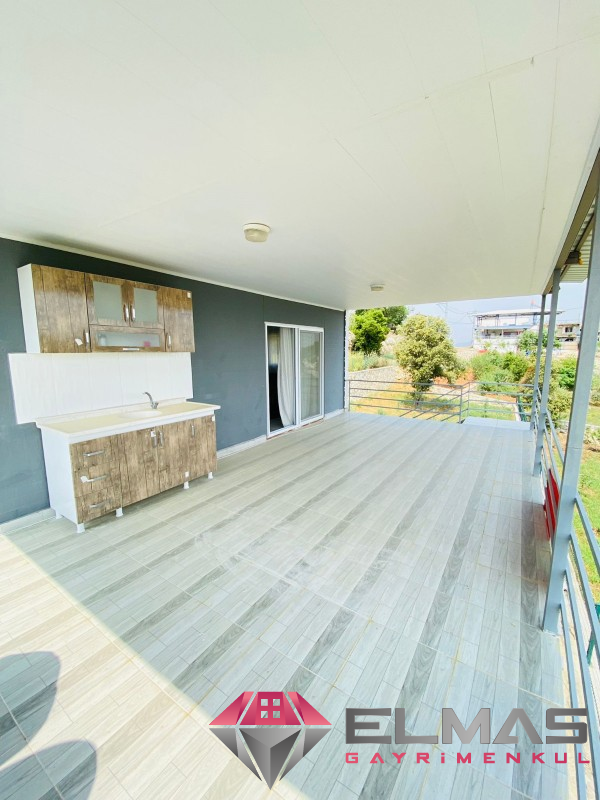 Elmas’tan Kerimler’de 473m2 Arsa İçerisinde 2 Katlı Müstakil