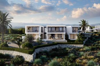 Kıbrıs Girne Çatalköy bölgesinde Türk Tapulu Denize Sıfır Kendi Koyu Bulunan Süper Lüks Triplex Villa 