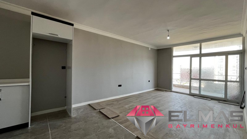 Elmas’tan 75.Yıl’da Deniz Manzaralı Havuzlu Emsalsiz Fiyat 2+1