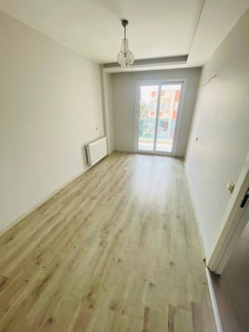 Elmas’tan Mevlana Mah. Katta Dubleks Doğalgazlı Geniş 3+1