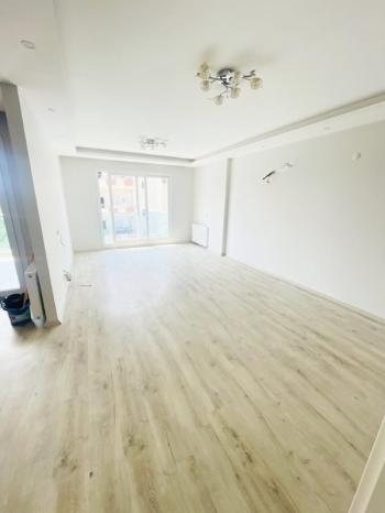 Elmas’tan Mevlana Mah. Katta Dubleks Doğalgazlı Geniş 3+1