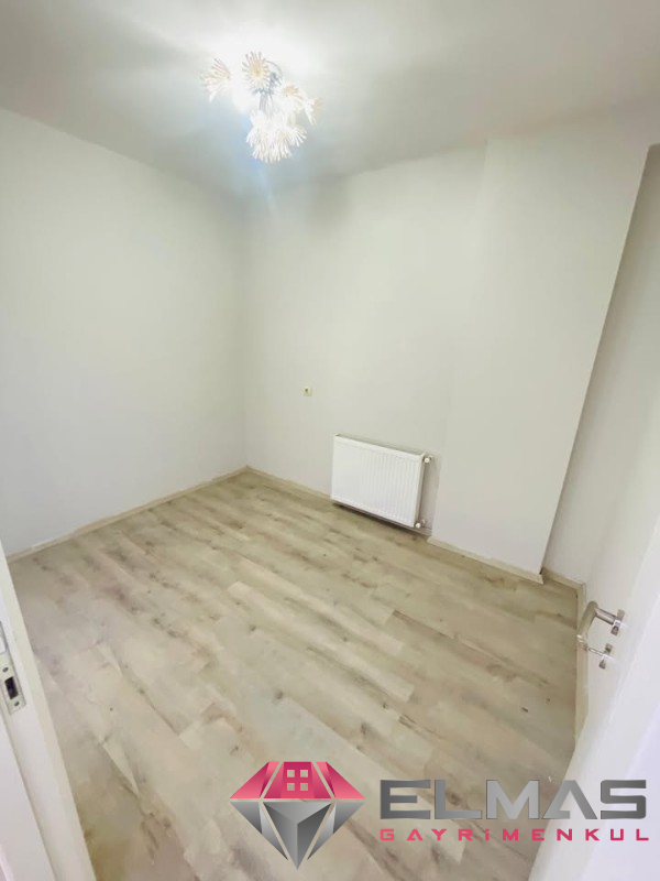 Elmas’tan Mevlana Mah. Katta Dubleks Doğalgazlı Geniş 3+1