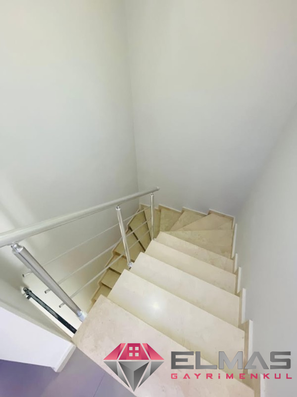 Elmas’tan Mevlana Mah. Katta Dubleks Doğalgazlı Geniş 3+1