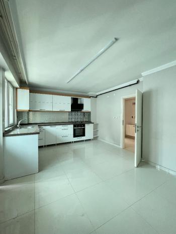 Güvenay - Çorum Yavruturna Mah.Bahabey Diş Hastane Arkası Satılık 3+1 Daire 