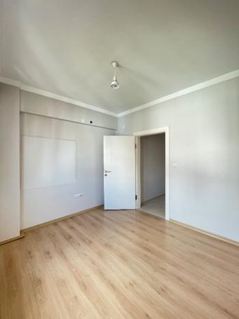 Güvenay - Çorum Yavruturna Mah.Bahabey Diş Hastane Arkası Satılık 3+1 Daire 